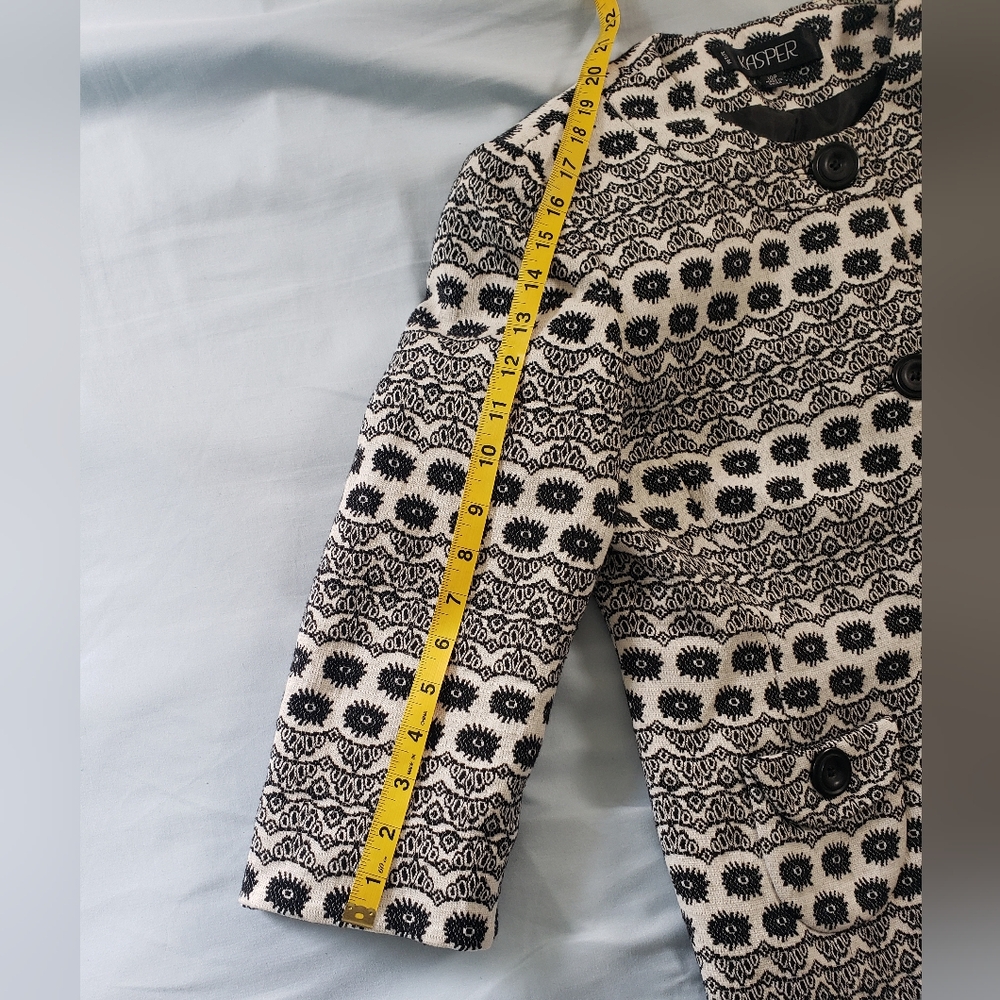 Petite Lined Kasper Blazer Button Front Structure… - image 3